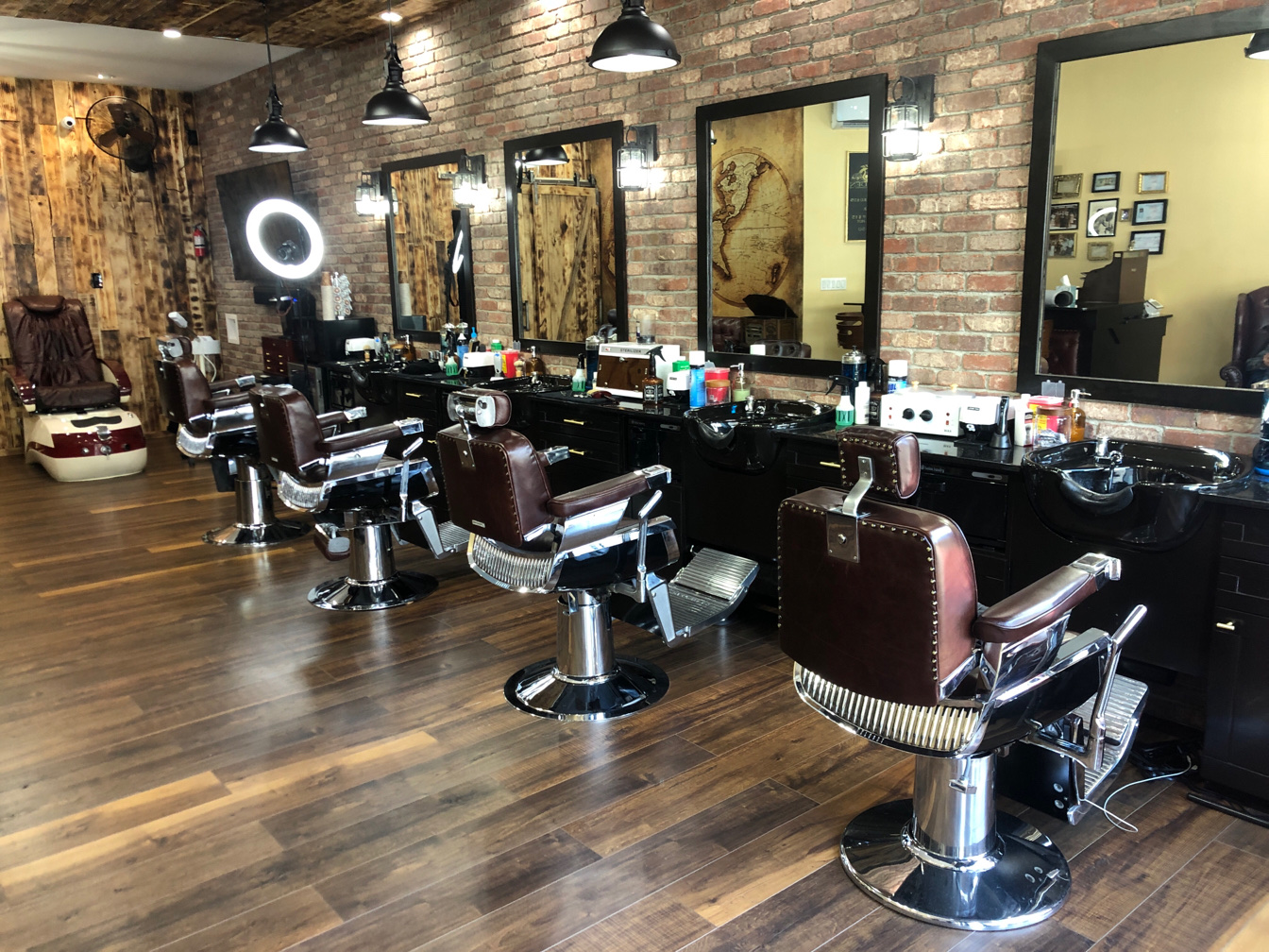 Lions Den Shear And Shave Company In Cliffside Park Nj Vagaro